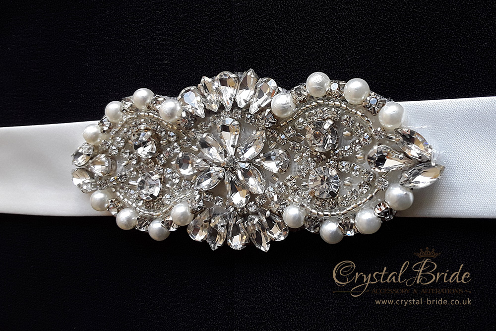Belt/Cristal motifs 11
