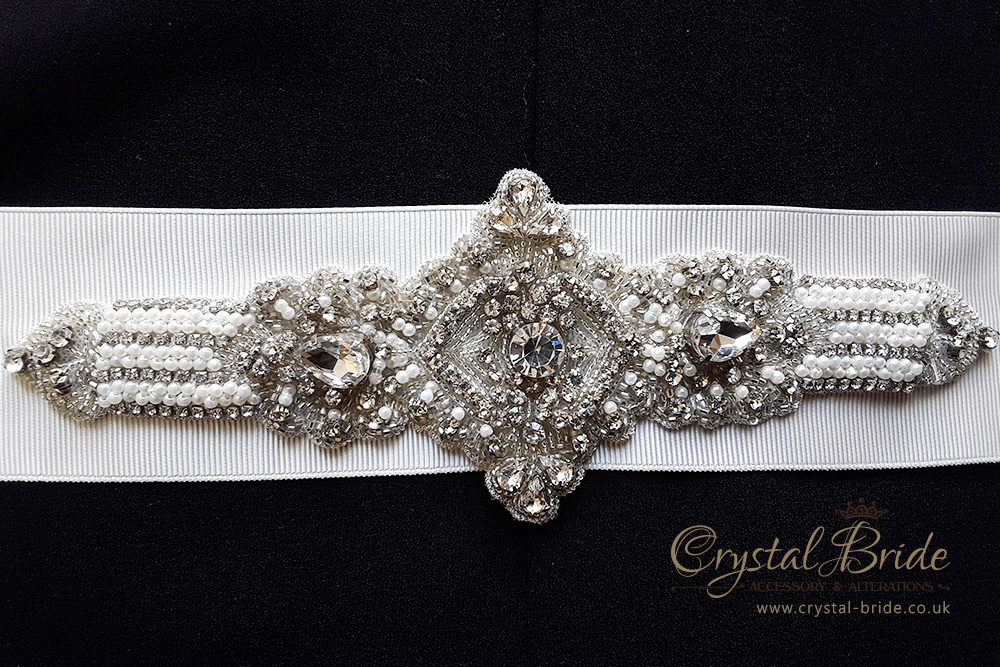 Belt/Cristal motifs 20
