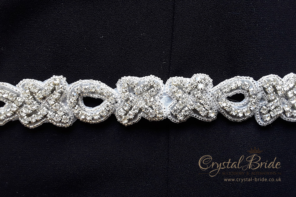 Belt/Cristal motifs 24