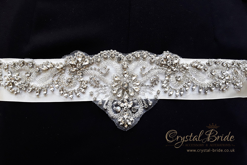 Belt/Cristal motifs 26