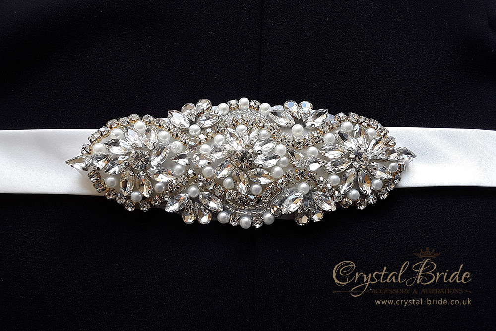 Belt/Cristal motifs 9